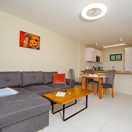 Apartamento 1 Bedroom For 4 People With Pool Puerto de la Cruz (Tenerife)